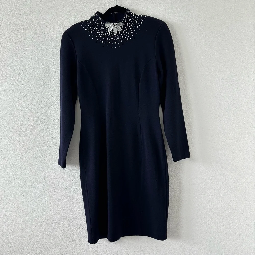 OUTLANDER Pearl & Jewel Trim Knit Dress Sz M Navy V-Back Long Sleeve